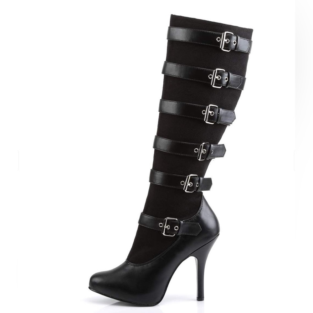 Arena 2030 Boot size 6